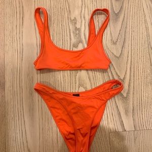 Triangl swim